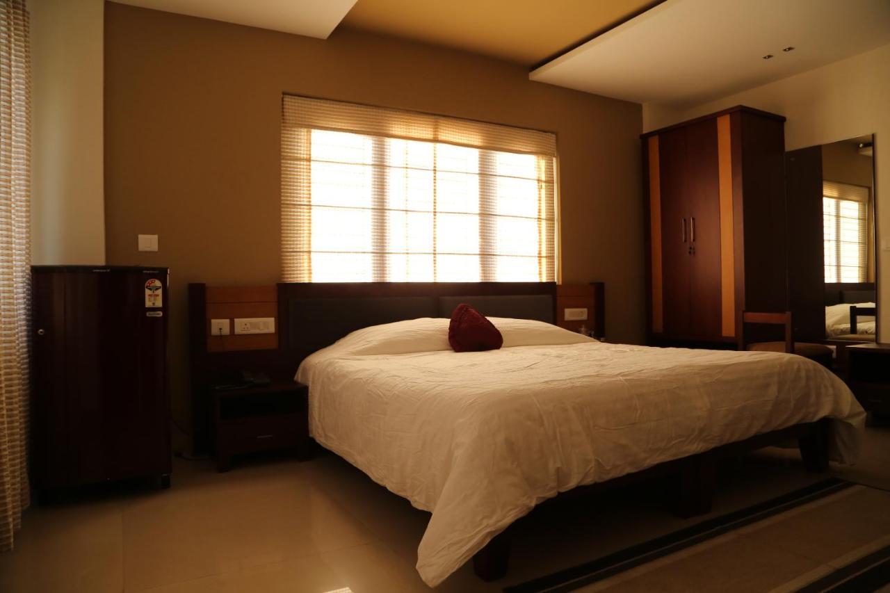 Hazmi Inn Perintalmanna ภายนอก รูปภาพ